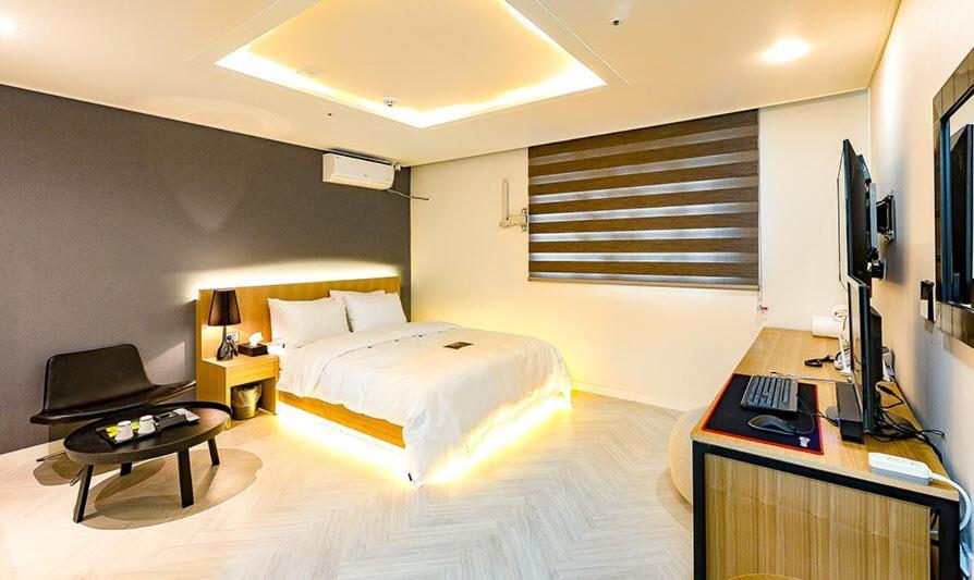 Hash Hotel Suwon Eksteriør bilde